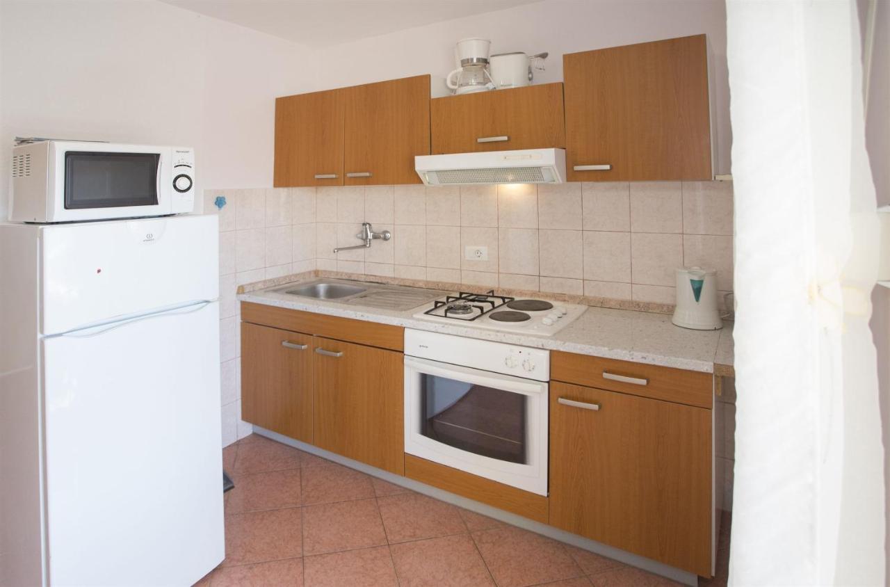 Apartments Gudelj トロギール エクステリア 写真