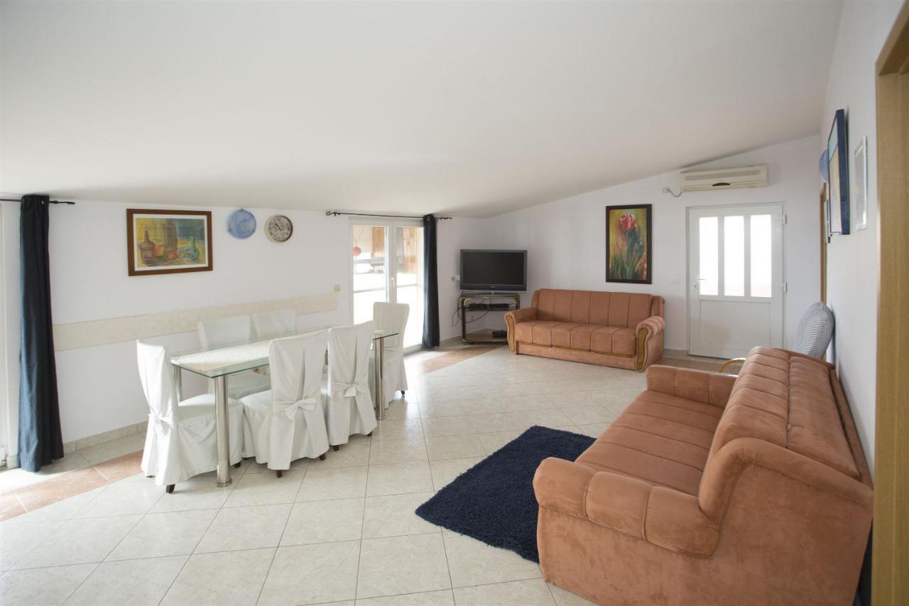 Apartments Gudelj トロギール エクステリア 写真
