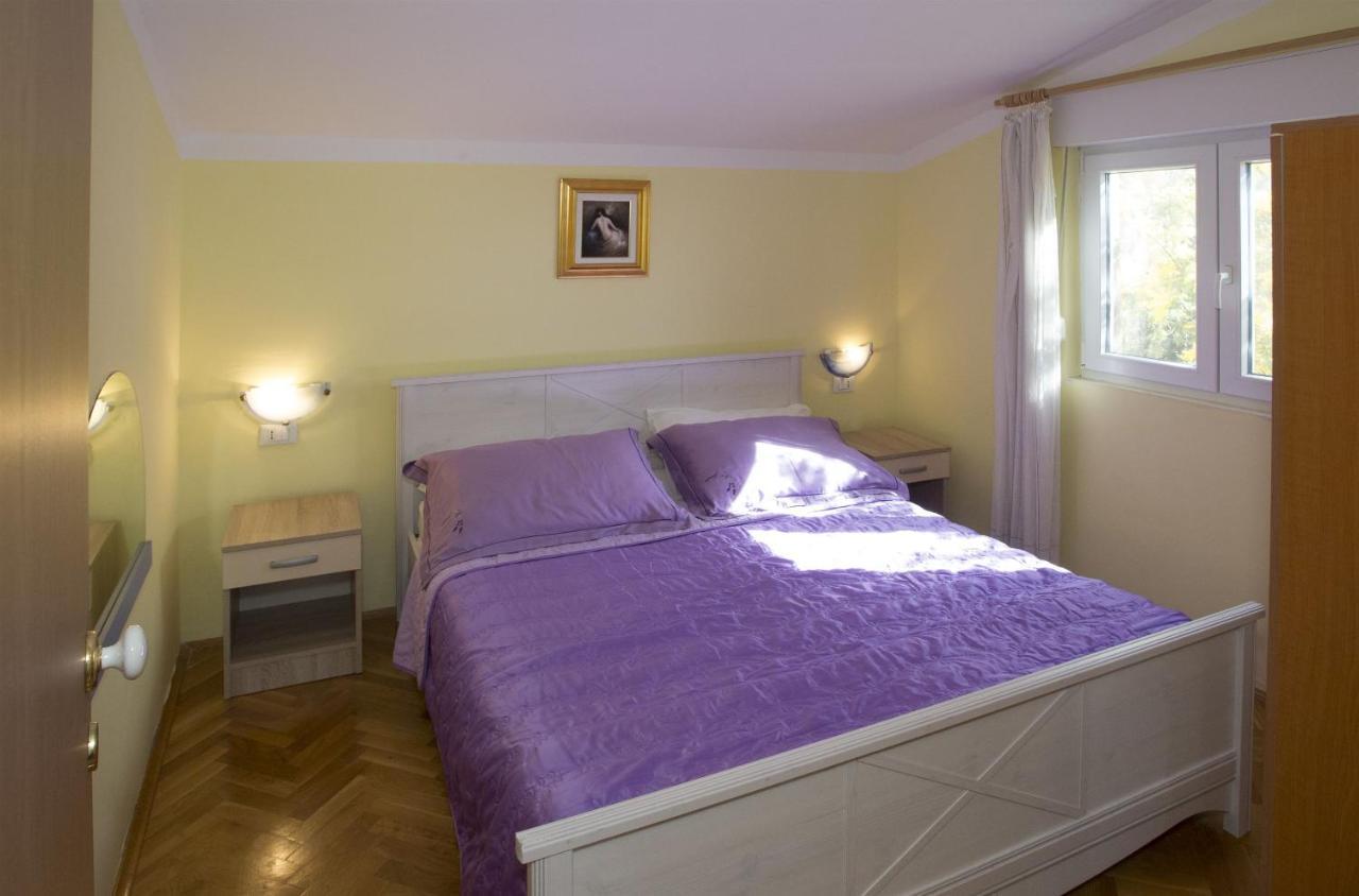 Apartments Gudelj トロギール エクステリア 写真