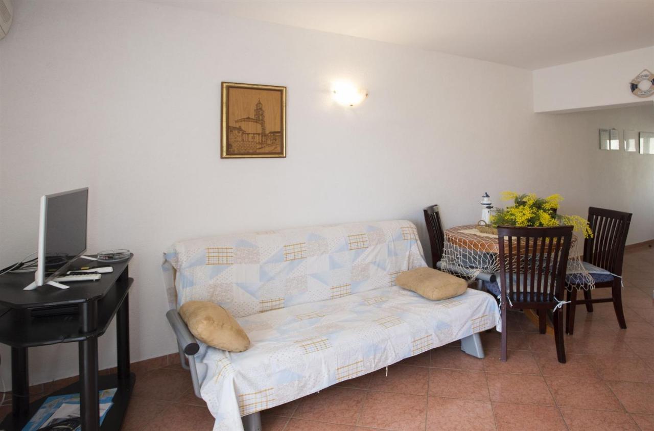 Apartments Gudelj トロギール エクステリア 写真