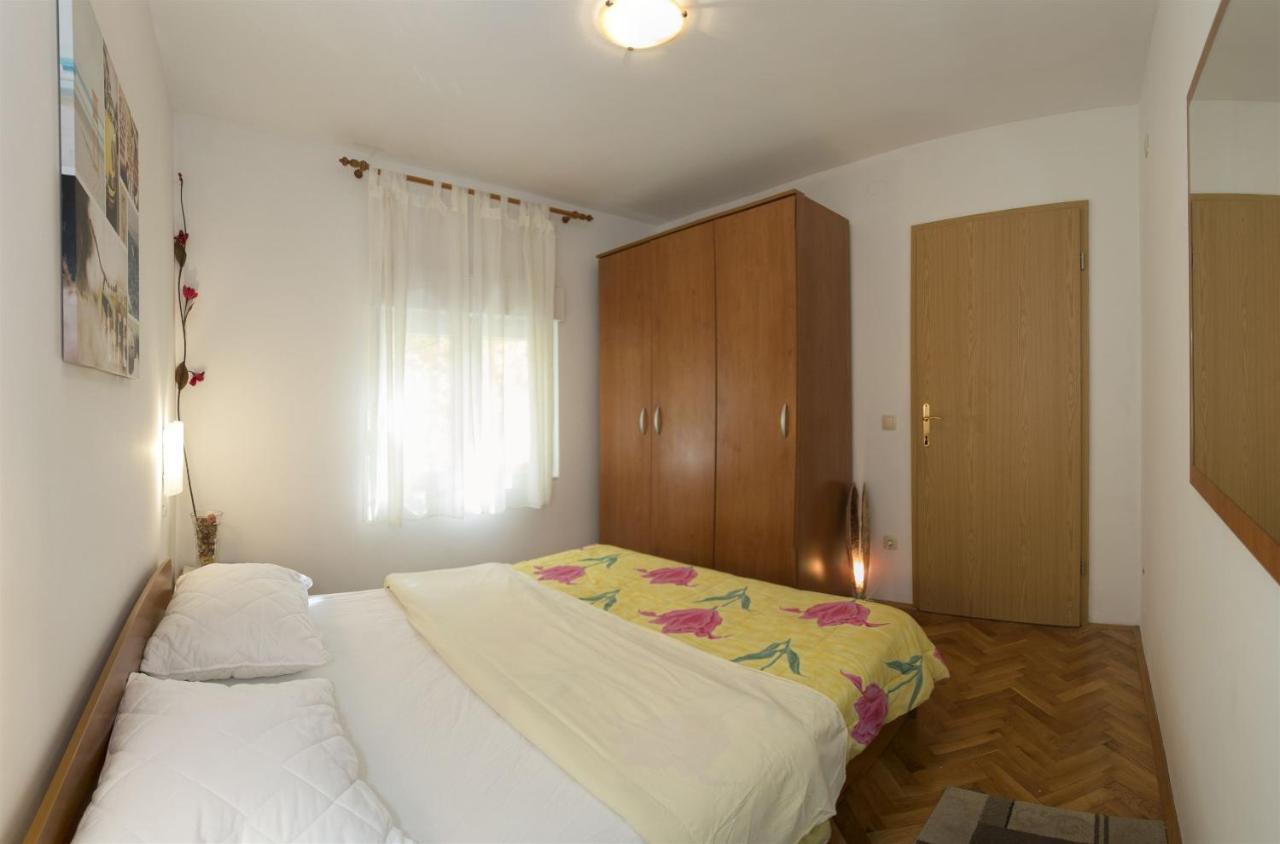 Apartments Gudelj トロギール エクステリア 写真