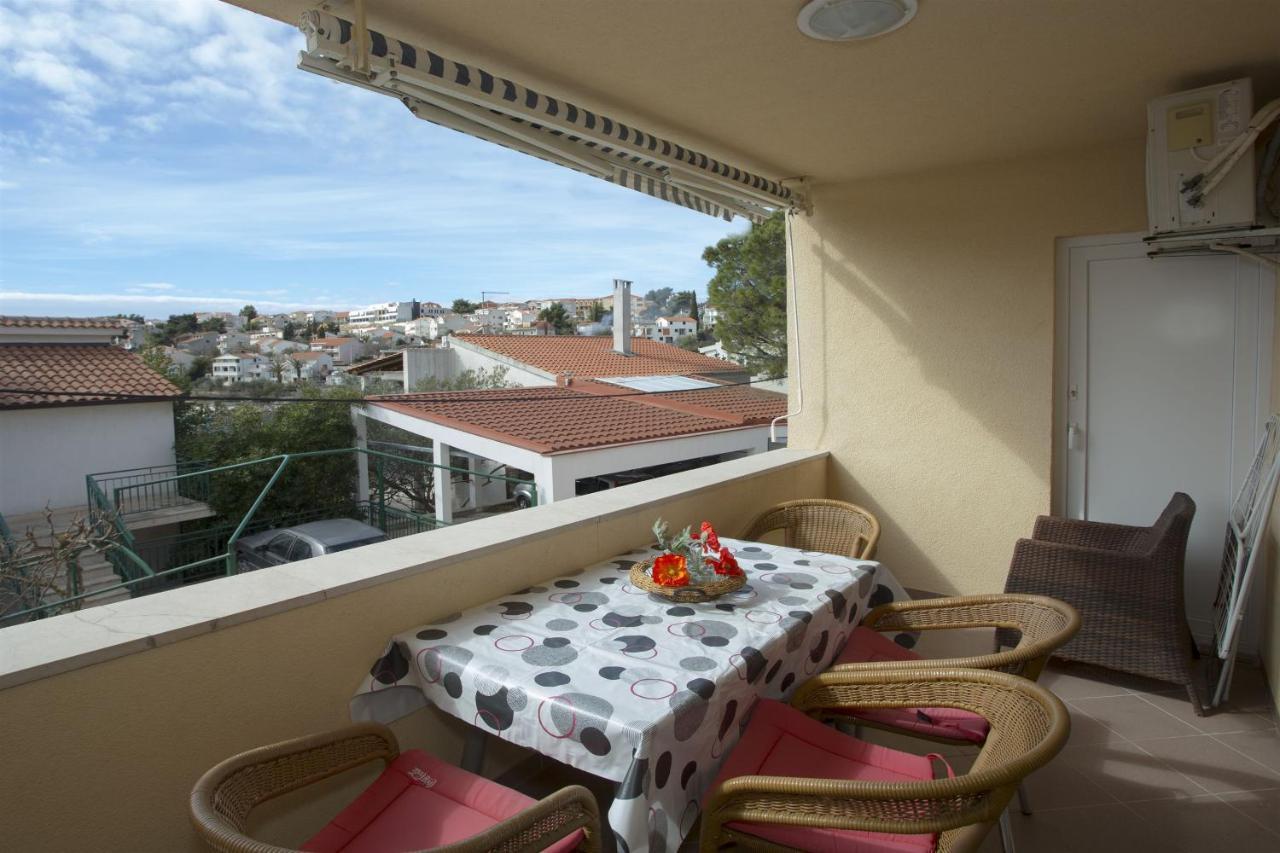 Apartments Gudelj トロギール エクステリア 写真