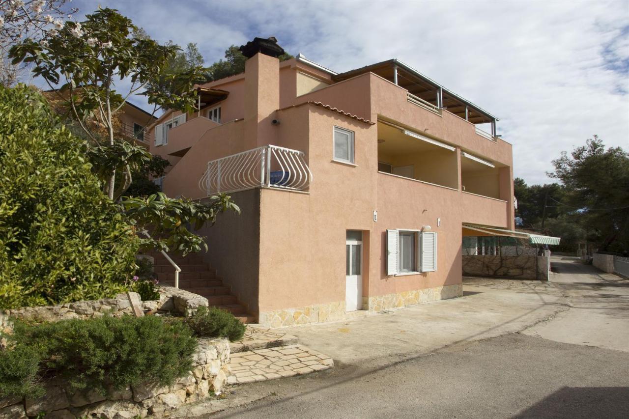 Apartments Gudelj トロギール エクステリア 写真